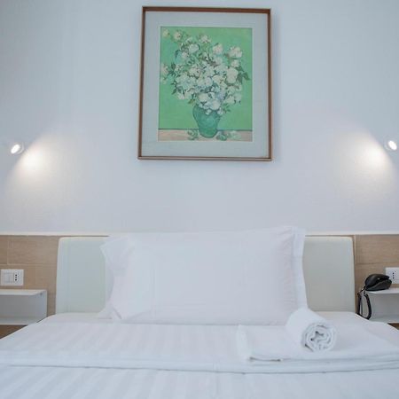 H22 Hotel ナポリ エクステリア 写真