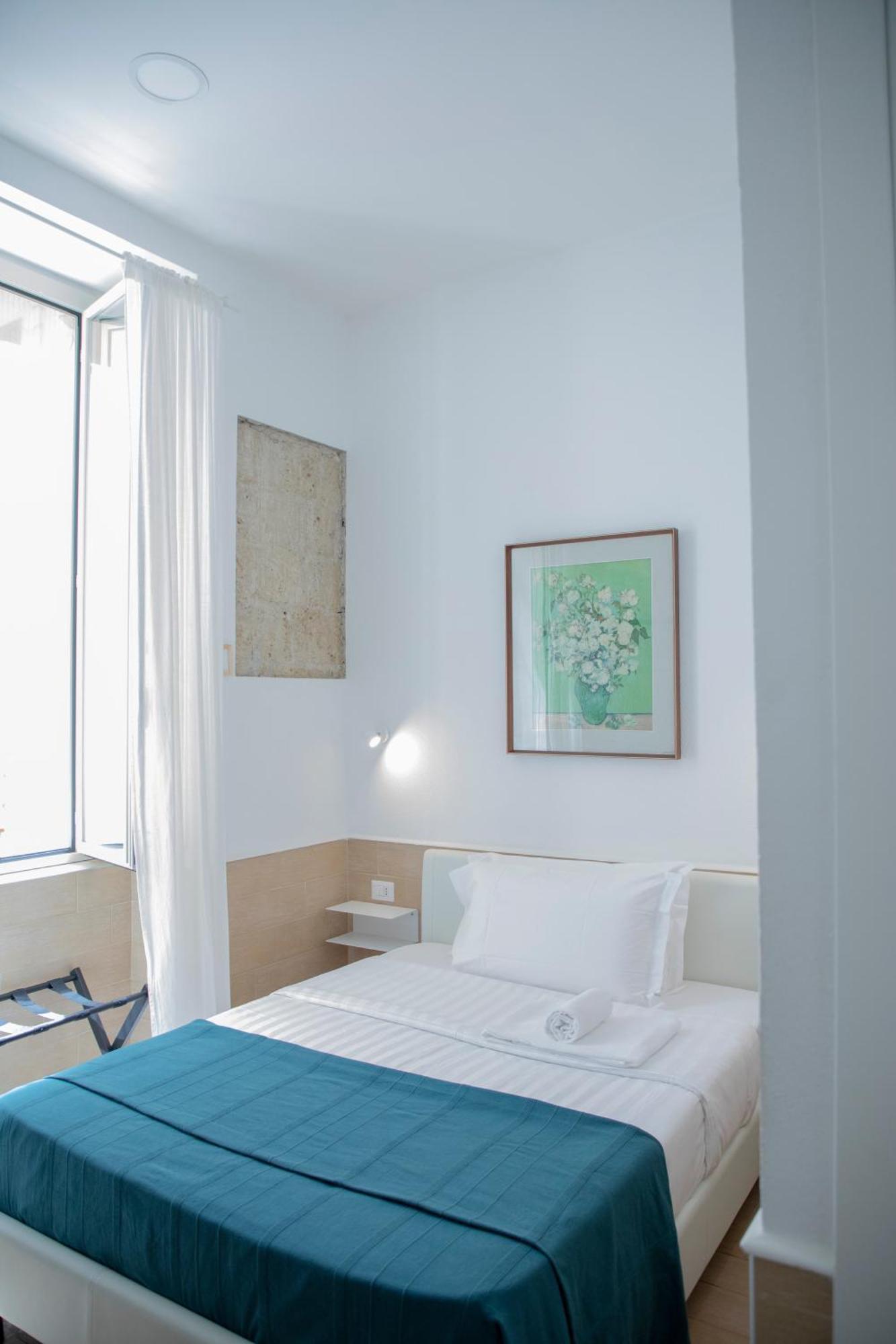 H22 Hotel ナポリ エクステリア 写真